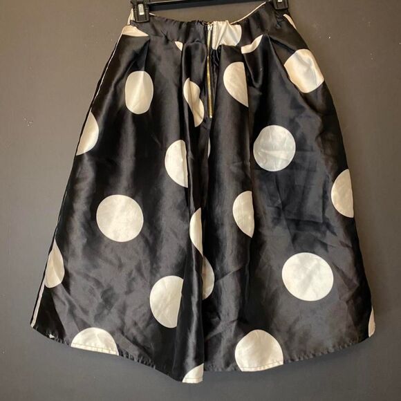 Polka Dot - Black & White Skirt - Picture 3 of 7
